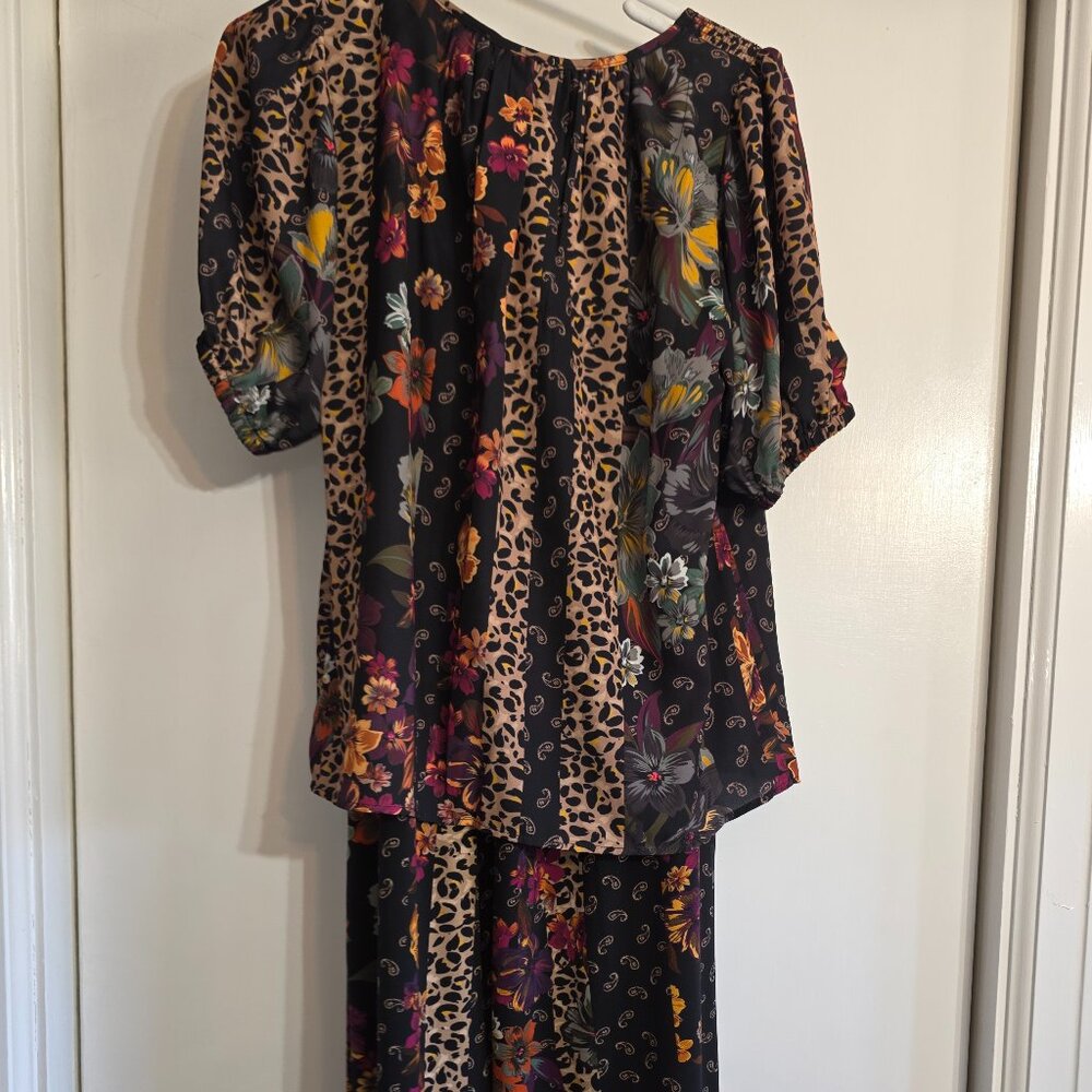 Philosophy Republic Clothing 2-Piece Top + Pants Floral Leopard Set | Size M